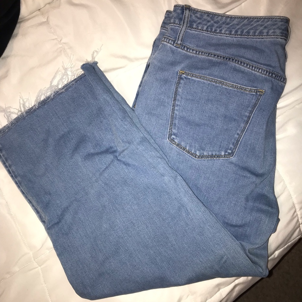 Gorgeous Universal Thread High Rise Jeans!